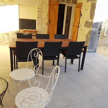 Apartment La Maison De Salavas *